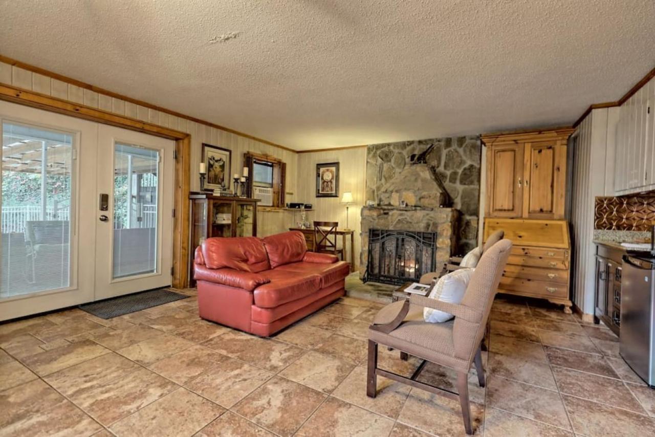 Tibors Landing On Lake Burton Clayton Exterior photo
