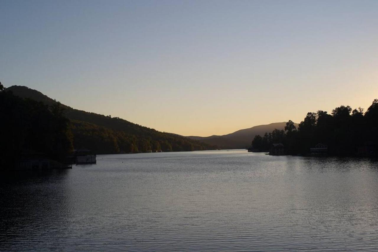 Tibors Landing On Lake Burton Clayton Exterior photo